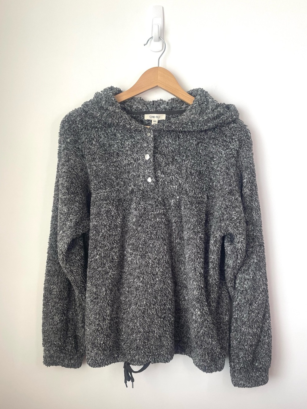 Comp Blu Cozy Fuzzy Gray Sweater size Large
